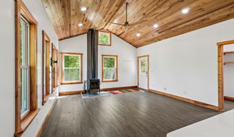 6559 Poston Rd, Athens, OH 45701