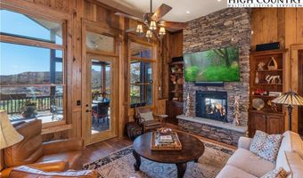 484 Farm Loop Rd, Banner Elk, NC 28604