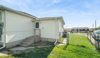 810 CAHILL Dr, Cheyenne, WY 82001