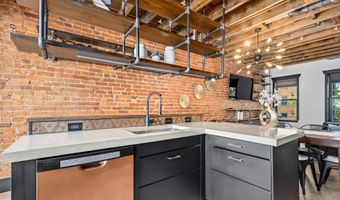 124 TODD Pl NE, Washington, DC 20002