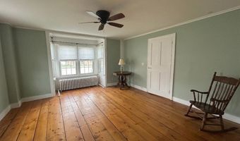 221 S Main St, Cambridge, VT 05444