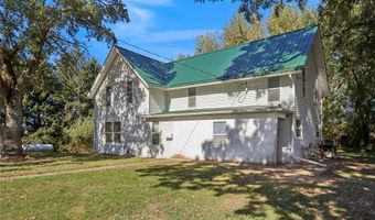 4705 Prairieburg Rd, Anamosa, IA 52205