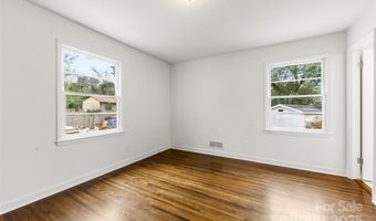 3918 Woodgreen Ter, Charlotte, NC 28205