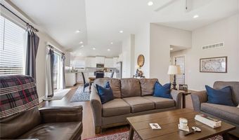 16029 Glenview St, Basehor, KS 66007