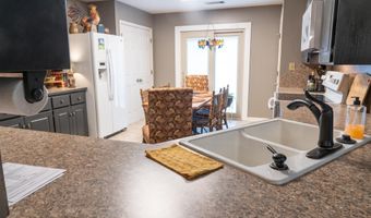 2528 Jasmine Dr, Benton, AR 72015