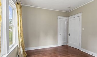 504 ABERNETHY Rd, Oregon City, OR 97045