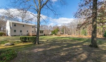 853 S West St, Agawam, MA 01030