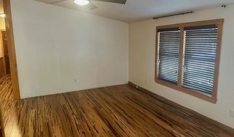 4969 32nd Pl, Bell, FL 32619