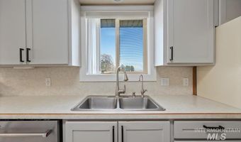 411 Mountain View Ln, Burley, ID 83318