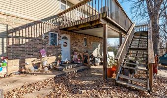 111 Oak St, Arkoma, OK 74901