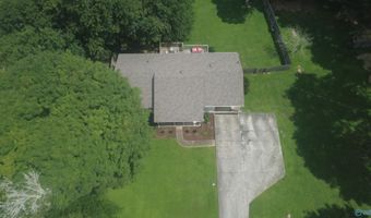 82 Fairhope Dr, Arab, AL 35016