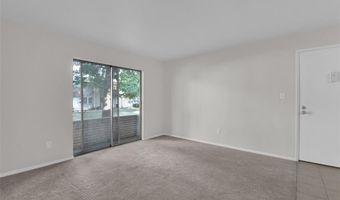 128 Shadalane Unit # A Walk, Ballwin, MO 63011