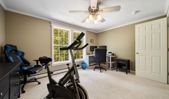 27 Partridge Ln, Chester, NH 03036