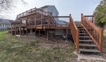 40 Cedar St, Johnston, RI 02919