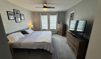 1023 Redrock Dr, Anderson, IN 46013