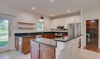 557 Holley Lake Rd, Aiken, SC 29803