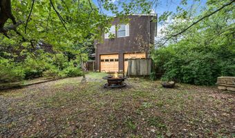 210 Church St, Belford, NJ 07718