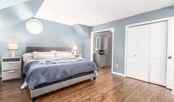 20 Puritan Valley Rd, Brookfield, CT 06804