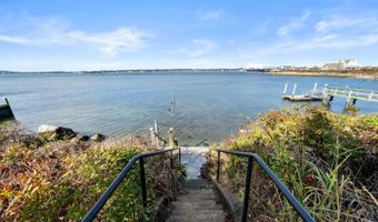 35 Benedict Rd, Bourne, MA 02532