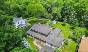 5310 Dorsett Dr, Madison, WI 53711