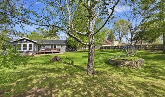 205 Victoria Dr, Alexandria, MN 56308