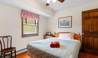 141 EMBILL Dr, Blakeslee, PA 18610