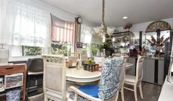 435 Northern Pkwy, Villas, NJ 07450