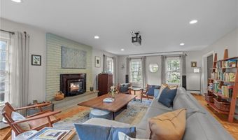 12 Half Mile Rd, Barrington, RI 02806