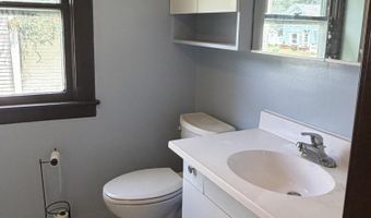 814 N Clinton St, Albion, MI 49224