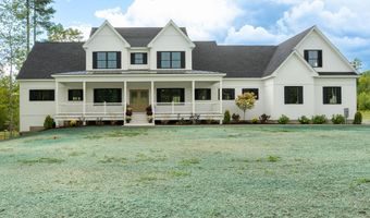 32 Colby Farm Rd, Chester, NH 03036