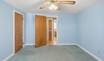 15 Valley View Dr, Cumberland, RI 02864