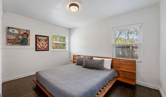 2501 Weber, Orlando, FL 32803