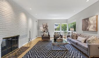 4025 24TH Rd N, Arlington, VA 22207