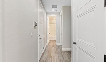 10058 Matter Overlook Dr, Las Vegas, NV 89178