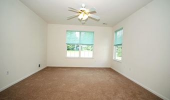 66 Minuteman Cir, Allentown, NJ 08501