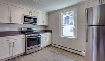 31 High Street 2, Beverly, MA 01915