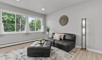 10 GREEN BAY Ct 105, Appleton, WI 54911