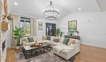 161 Snake River Dr, American Falls, ID 83211