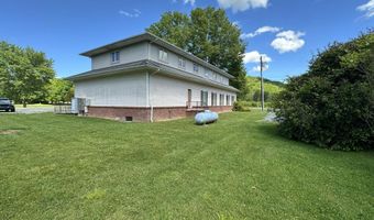 444 Elmwood Ave, Alderson, WV 24910
