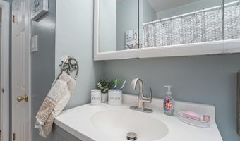 1585 EDGEWOOD Ave, Abington, PA 19001