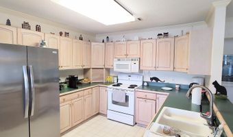 197 Pleasant Point Dr, Beaufort, SC 29907