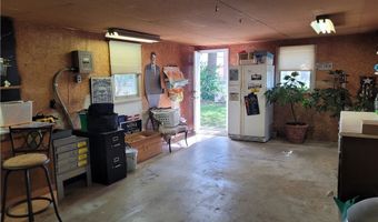 212 N Main St, Ansonia, OH 45303