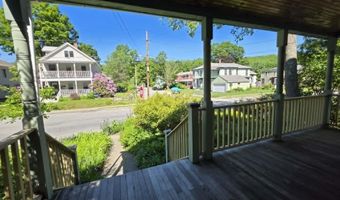 65 Cedar St, Brattleboro, VT 05301