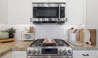 640 N ALDER Dr, Chandler, AZ 85226