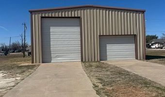 2032 Avenue L, Anson, TX 79501