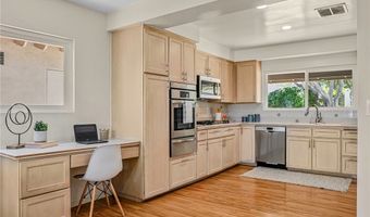 3903 Bluff St, Torrance, CA 90505