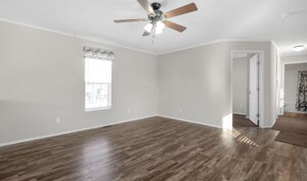22 Skyline Dr, Ashville, OH 43103