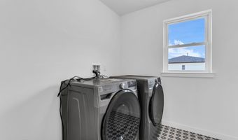 393 Southern Blvd, Bayville, NJ 08721