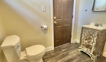 721 N Broadway St, Albany, IN 47320