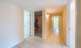 65 N Laclede Pl, Atlantic City, NJ 08401